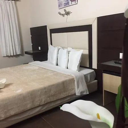 Szálloda Alexandros Ii