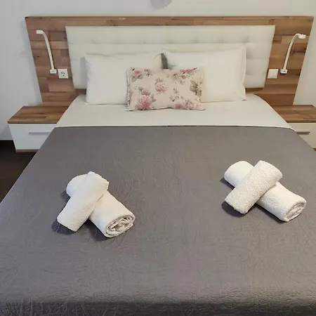 Hotel Alexandros Ii *