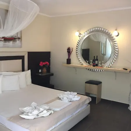 Alexandros Ii Hotel Toroni