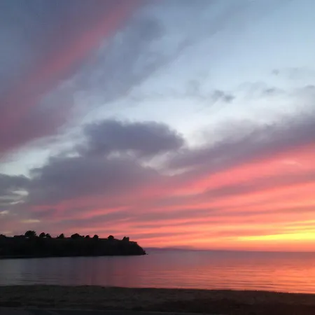 Alexandros Ii מלון טורוני