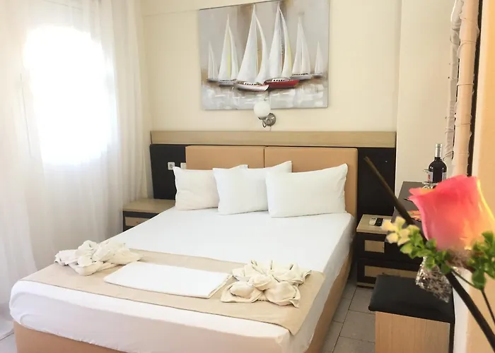 Alexandros Ii Hotel *